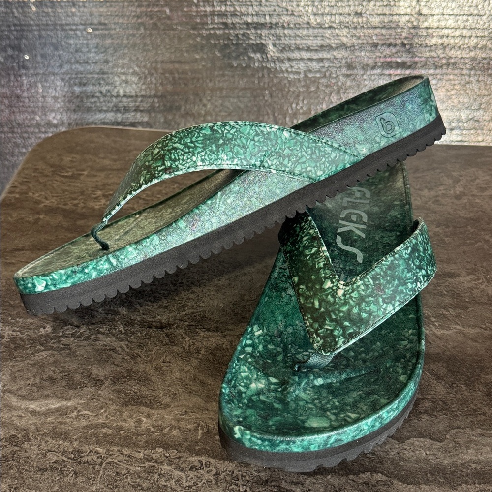 West Beach Flip Flop. Green Marble Flip Flops - Picture 6 of 6